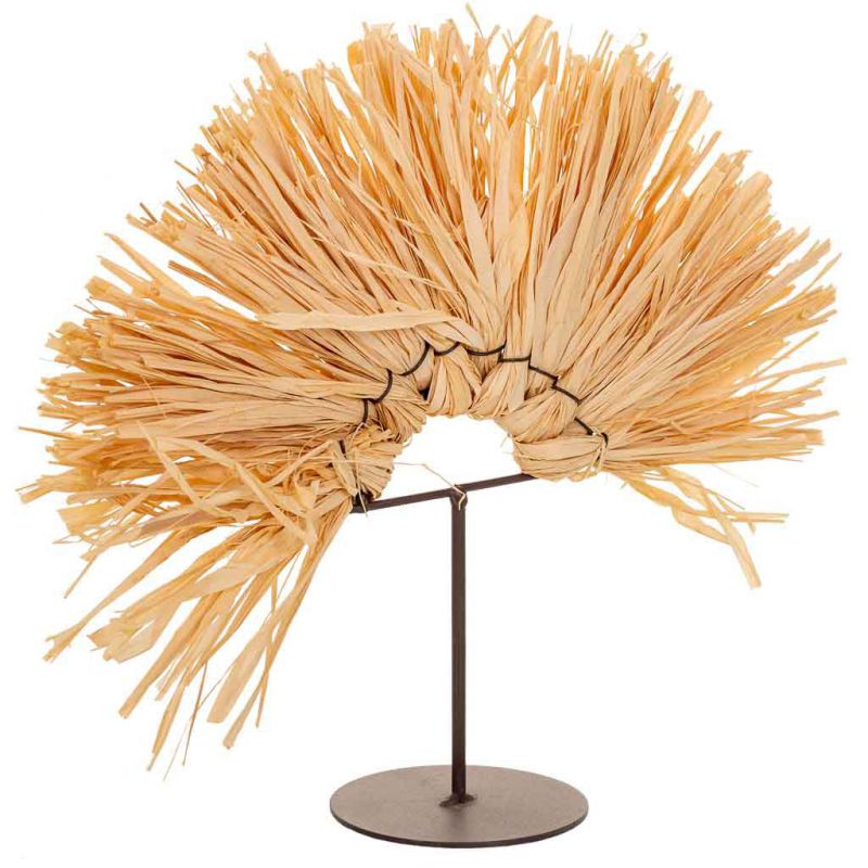 figura decoracion de fibra natural marron