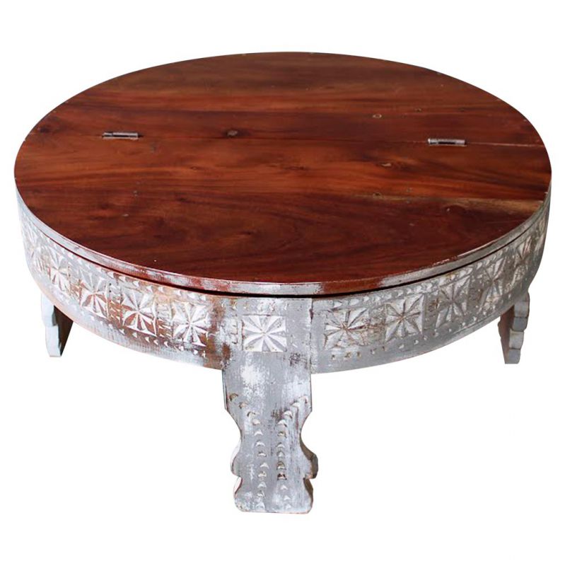 mesa de centro redonda de madera tallada acabado artesanal envejecido blanco
