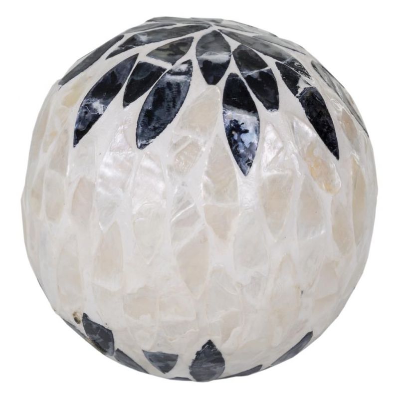 esfera decorada de capiz
